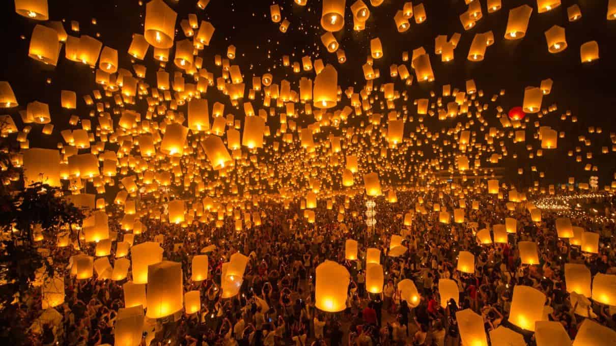 Les lanternes géantes de Yi Peng » thailande-fr